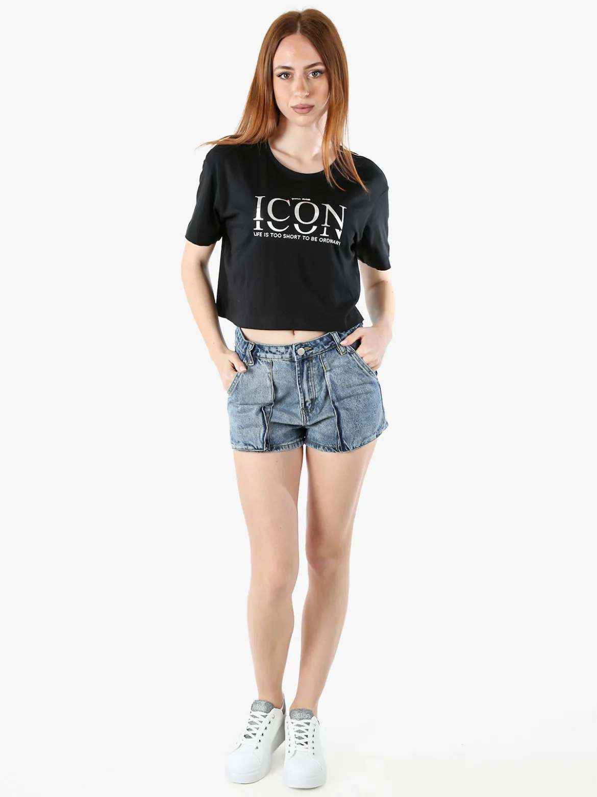 Athl Dpt T-shirt donna cropped in cotone con stampa - nero