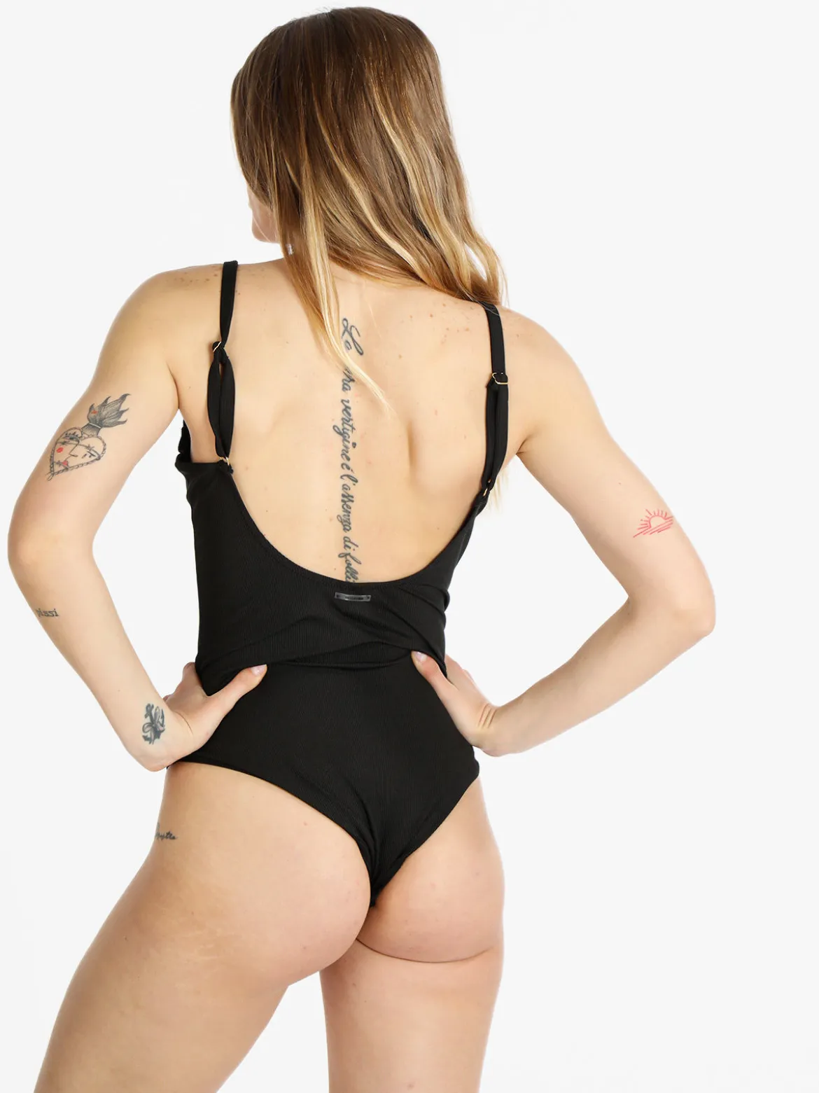 Bellissima Costume da bagno intero donna con imbottitura