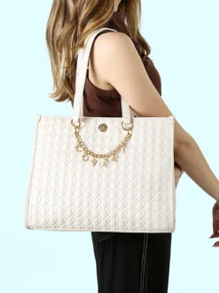 Enrico Coveri Contemporary Borsa donna trapuntata con ciondoli - panna