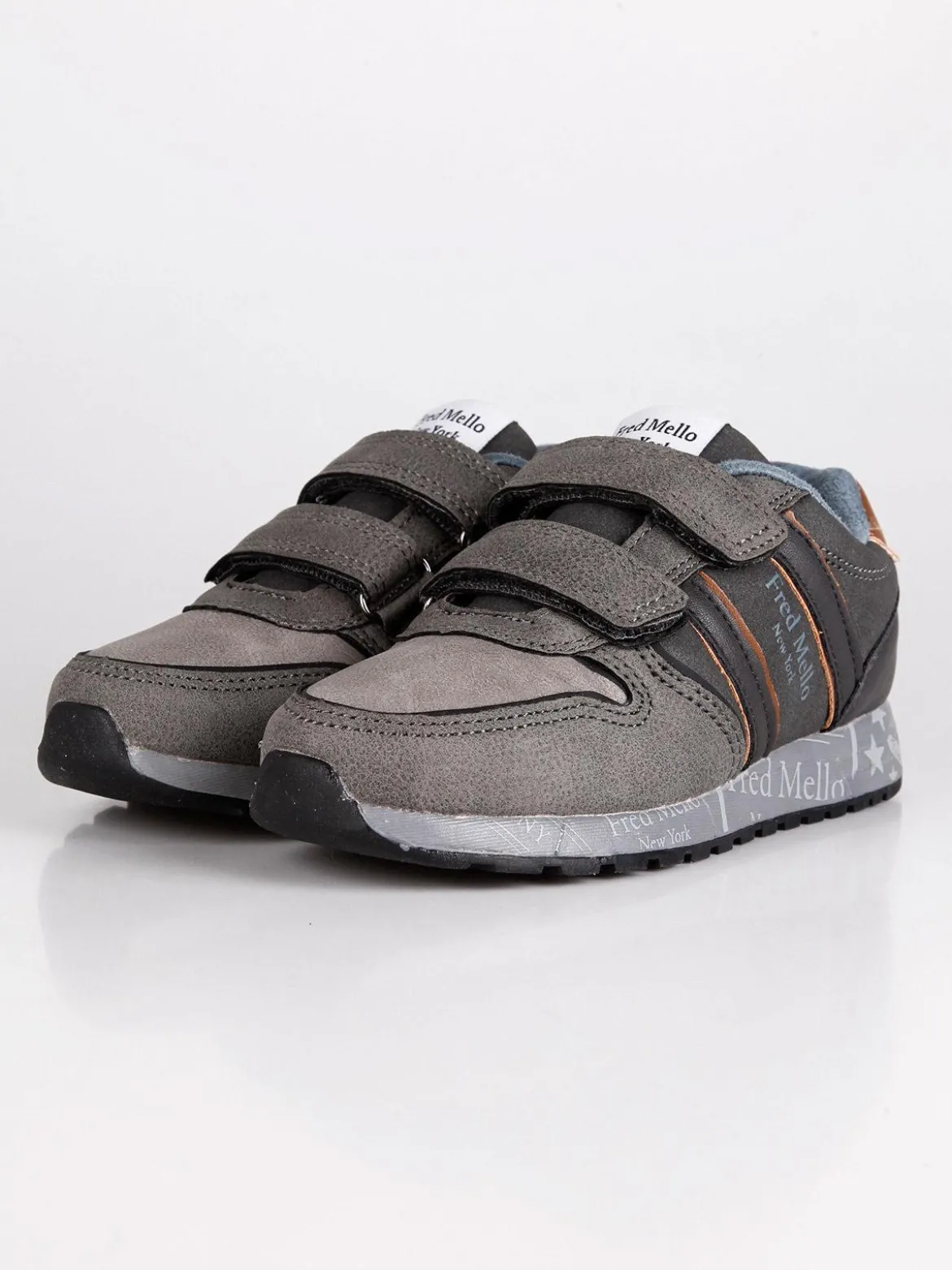 Fred Mello Scarpe sportive con strappi