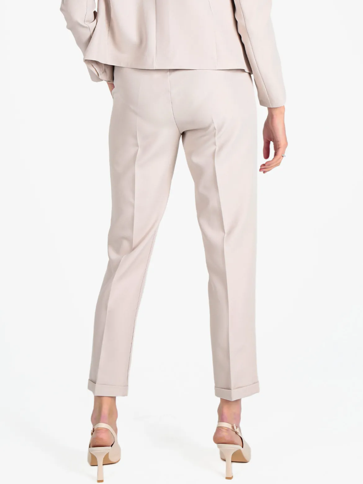 Frenetika Pantaloni classici da donna con risvolto
