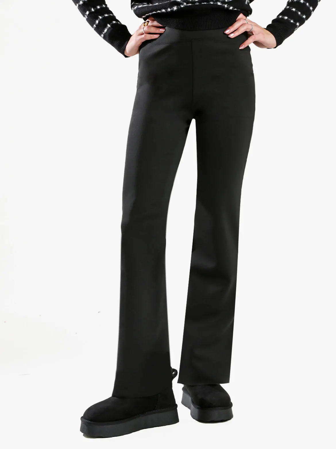 Gladys Leggings donna a gamba larga con finale in taglio vivo - nero