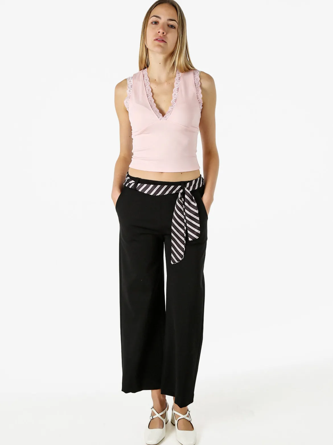 Hdl Milano Top donna elasticizzato con dettagli di pizzo - rosa