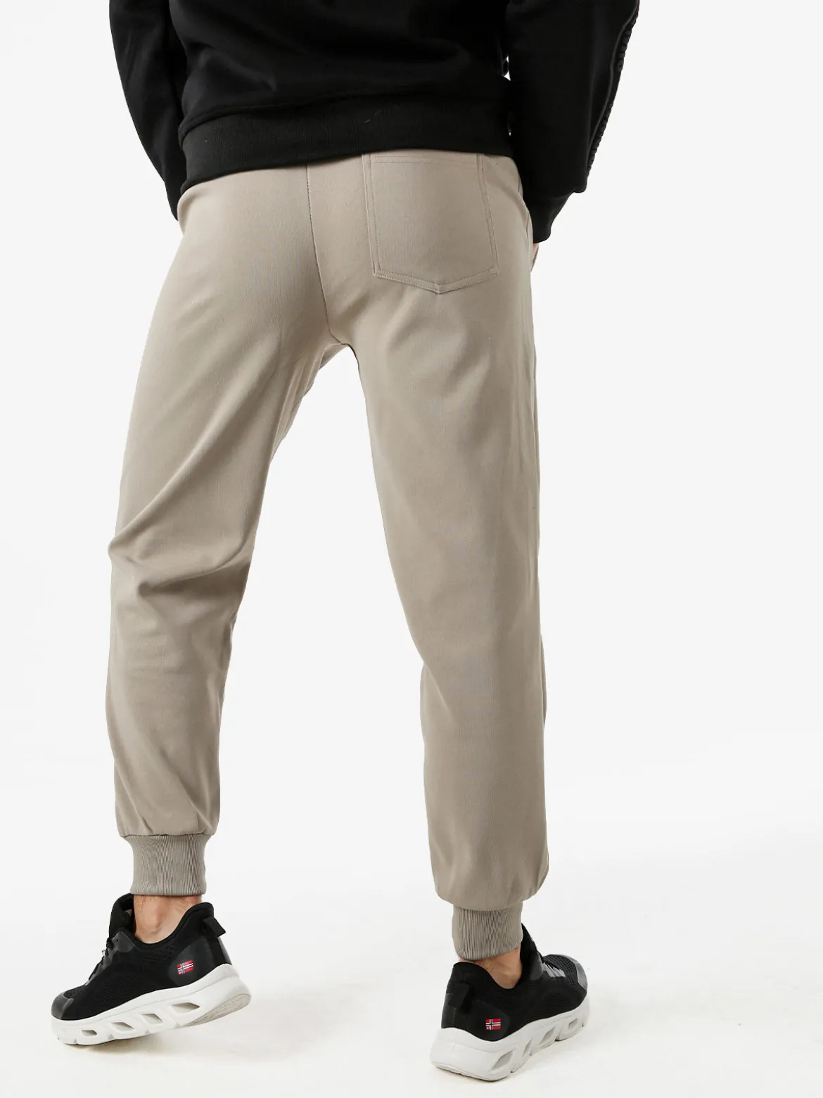 Jeans Yesed Pantaloni sportivi da uomo con coulisse e polsini - fango
