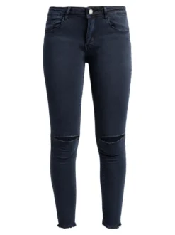 Kiss Pink Pantaloni slim fit con strappi