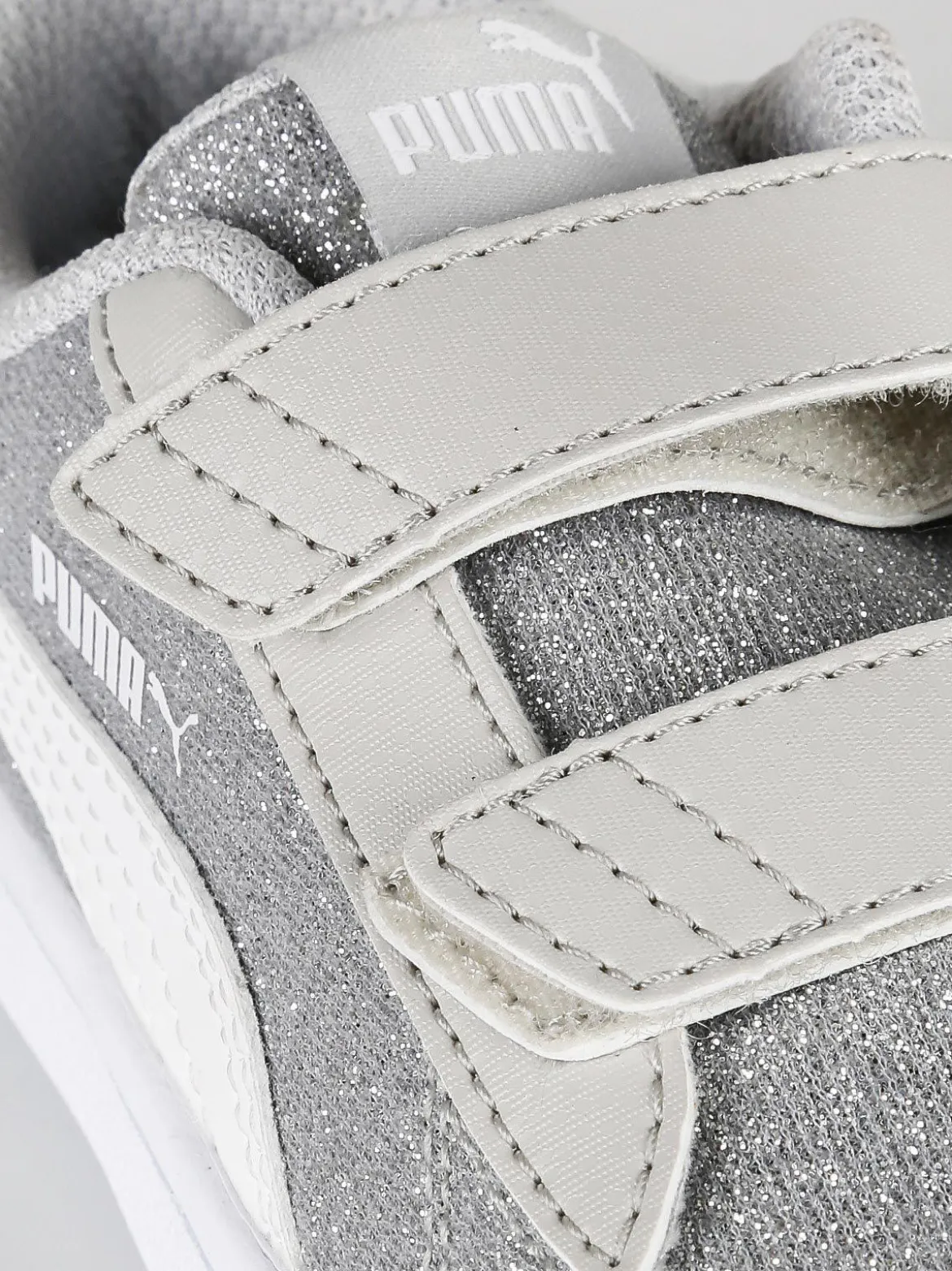 Puma SMASH v2GLITZ GlamV Sneakers glitter con strappi