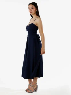 Solada Abito donna svasato con spalline sottili e coppe imbottite - blu scuro