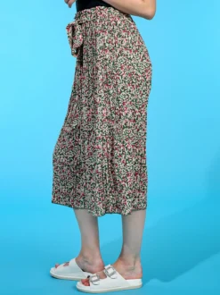 Solada Pantaloni donna culotte con stampa floreale - verde