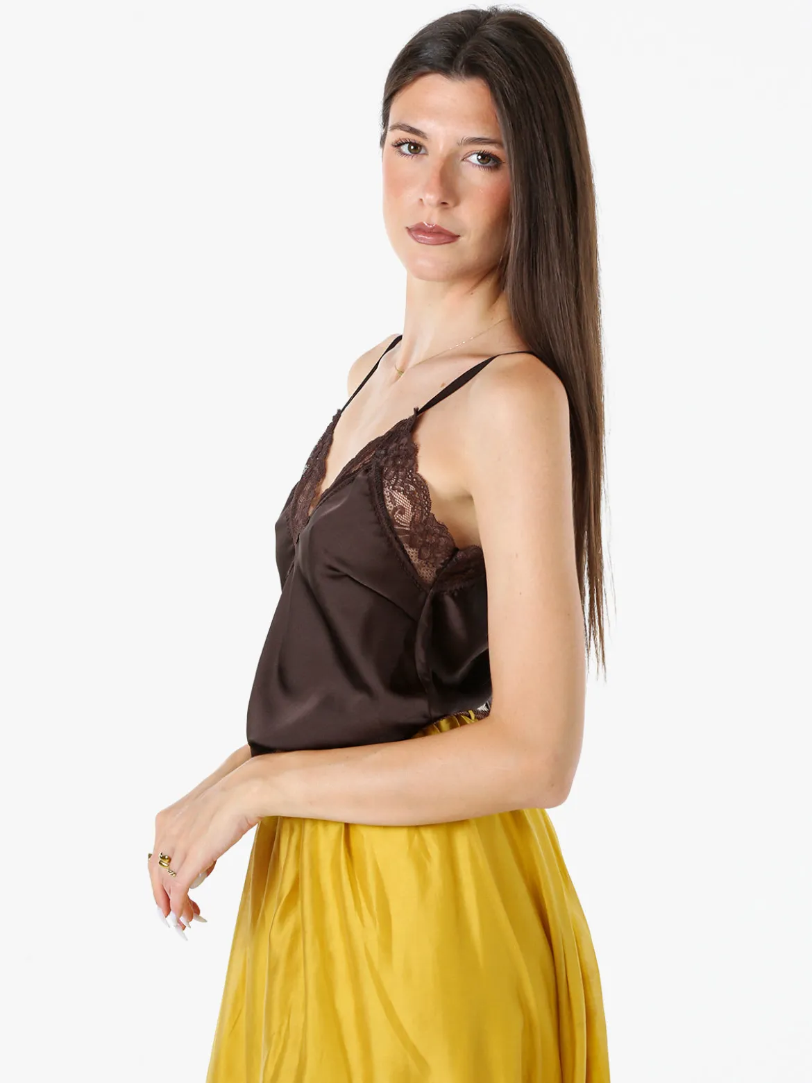 Solada Top donna effetto raso con scollo in pizzo e spalline strette - moro