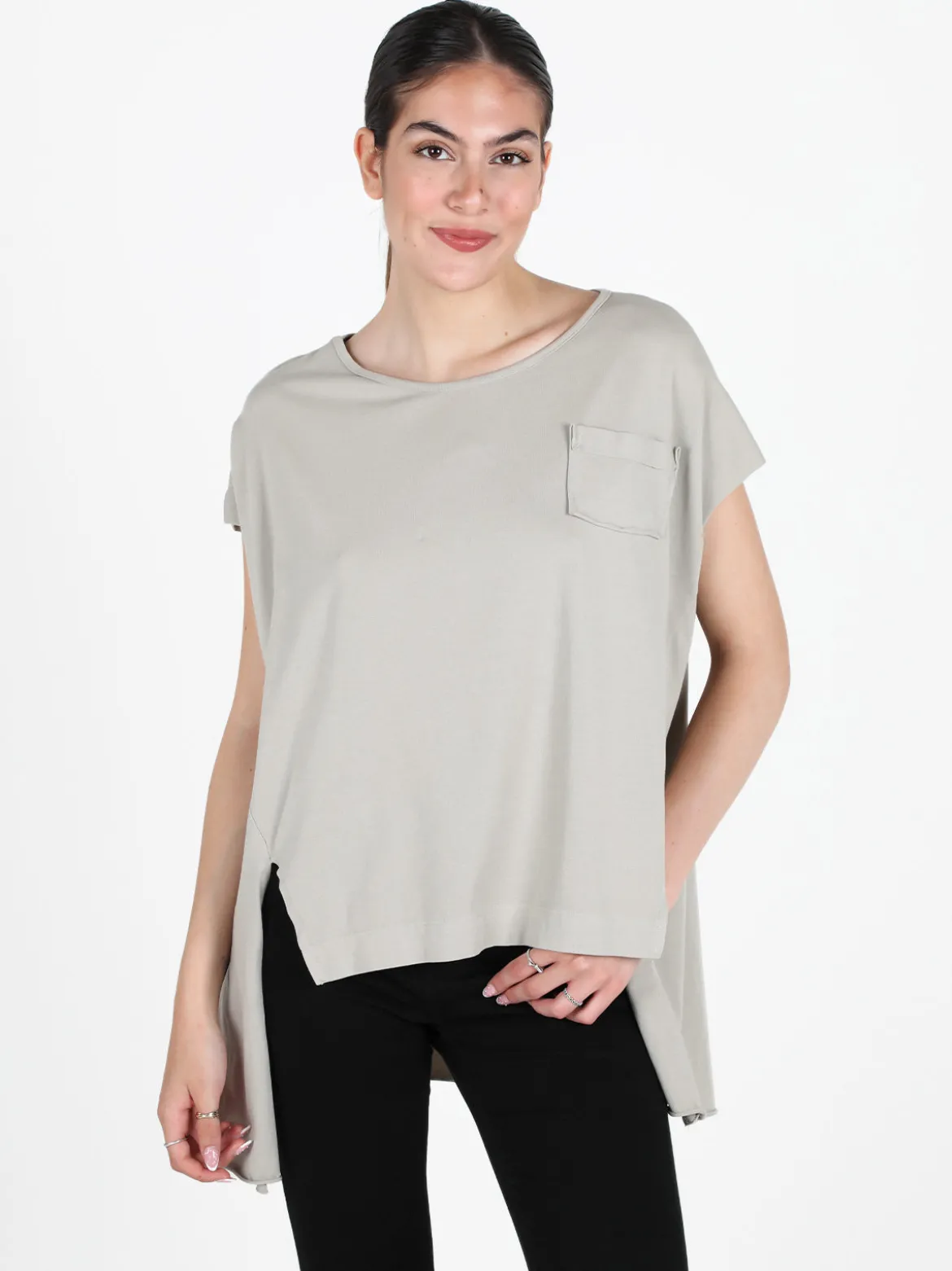 Solada T-shirt donna oversize con taschino