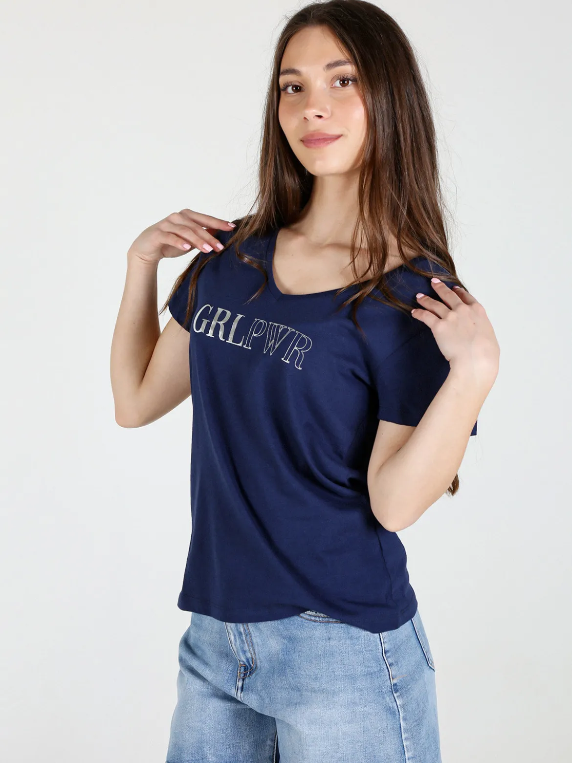 The People Rep T-shirt donna in cotone con scollo a V e stampa scritta
