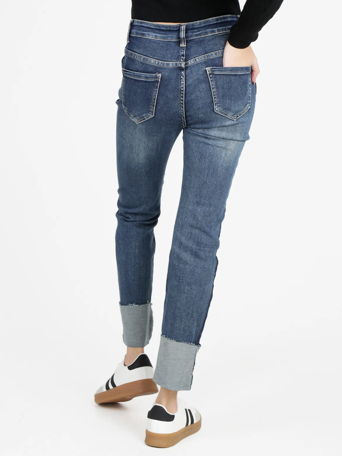 Vale Denim Jeans donna slim fit con maxi risvolto
